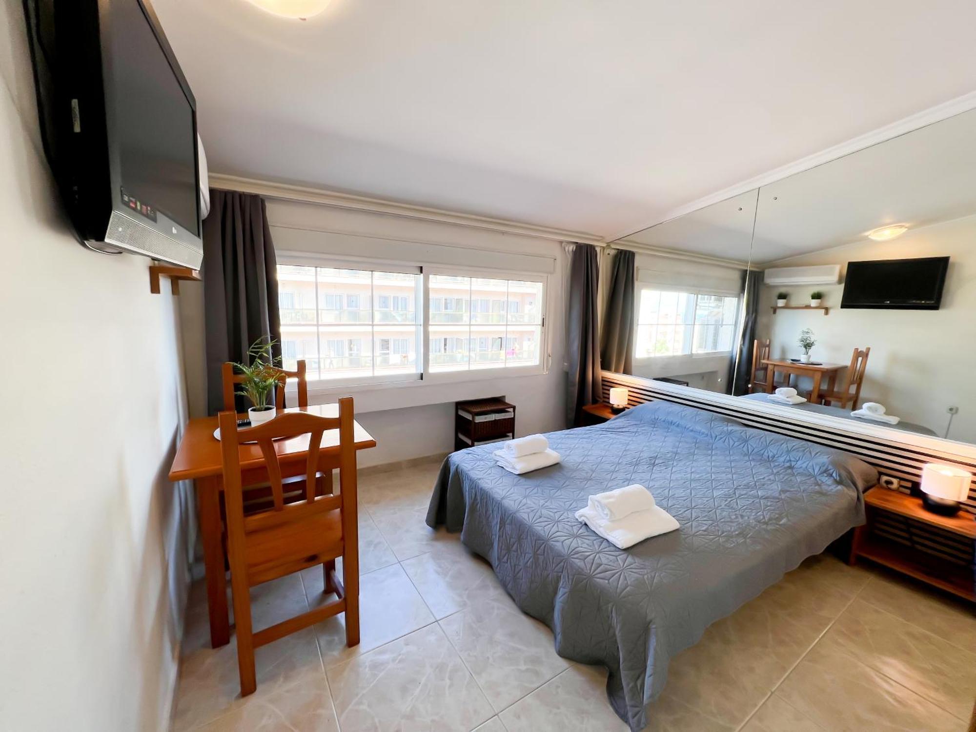 Carihuela Beach, Club San Antonio, Torremolinos Malaga 外观 照片